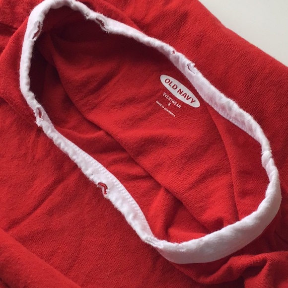 Old Navy S Everywhere Red & White Vintage Look Distressed T Shirt 100% Cotton - Picture 7 of 7